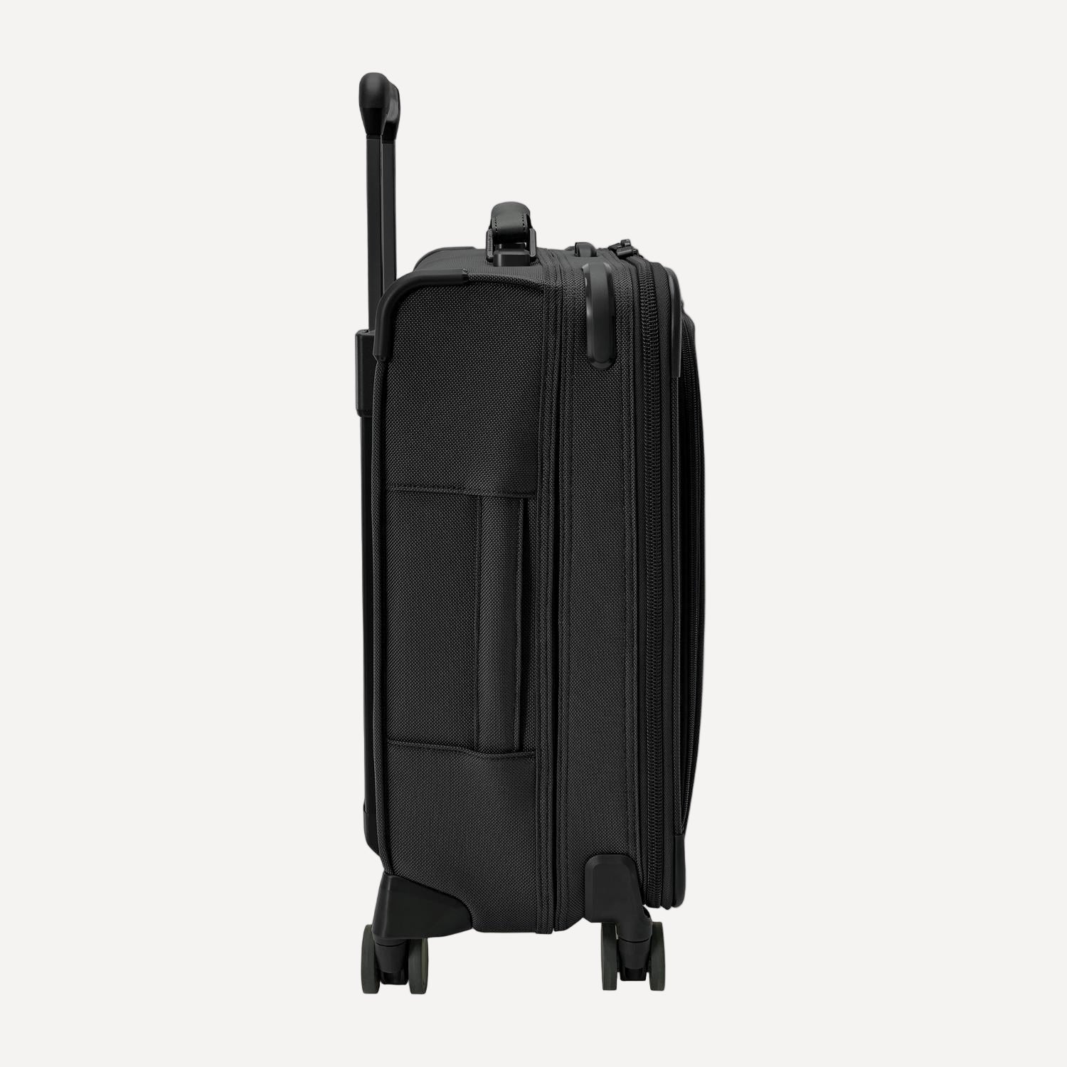 Briggs & Riley Global 53cm Carry-On Expandable Spinner