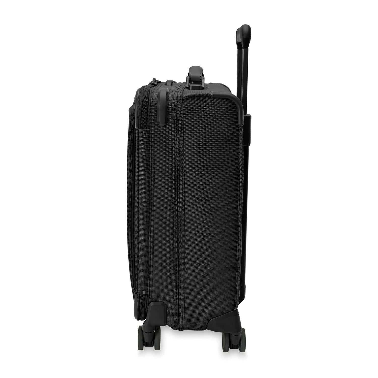 Briggs & Riley Global 53cm Carry-On Expandable Spinner
