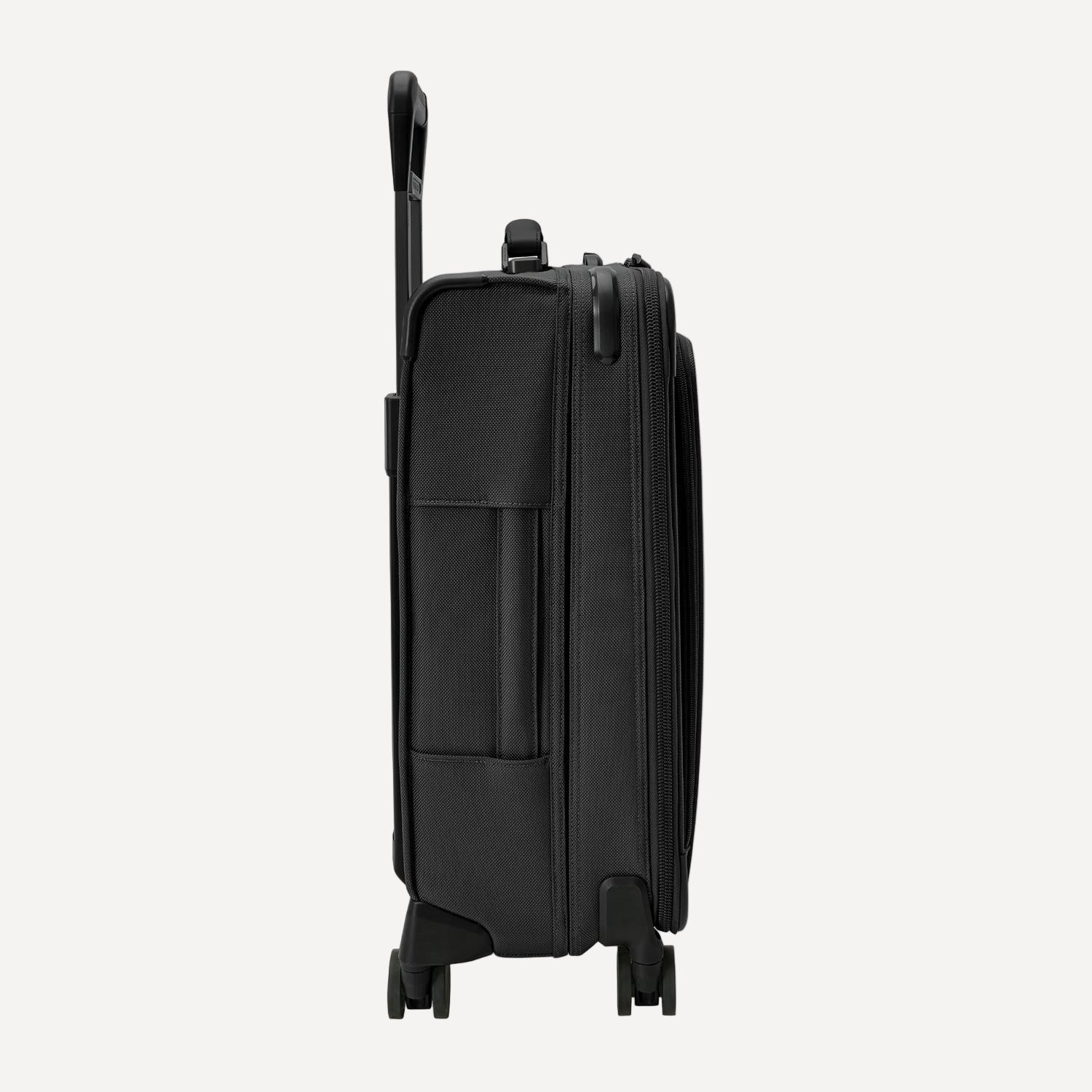 Briggs & Riley Essential 56cm Carry-On Expandable Spinner