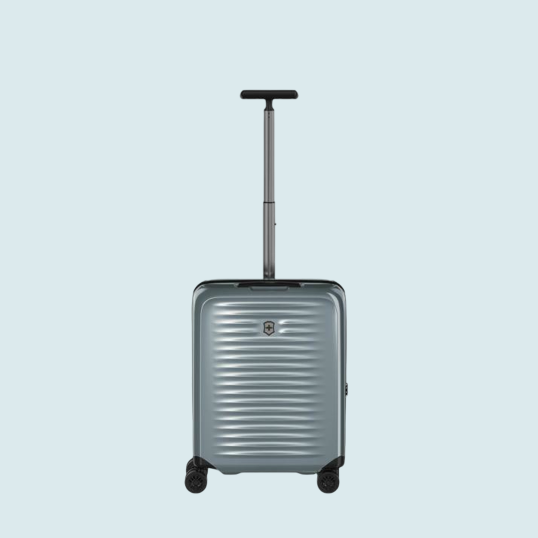 Victorinox Airox Global Hardside Carry-on