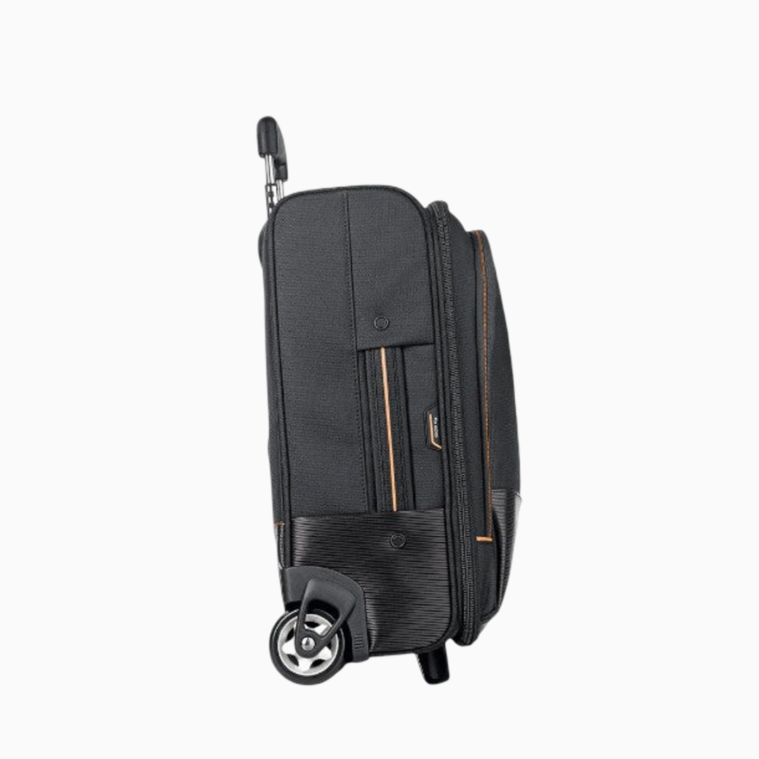 Solo Urban Rolling Overnighter Case in Black