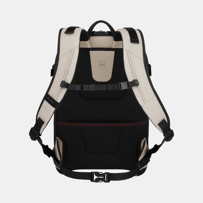 Altmont Modern Traveler Backpack