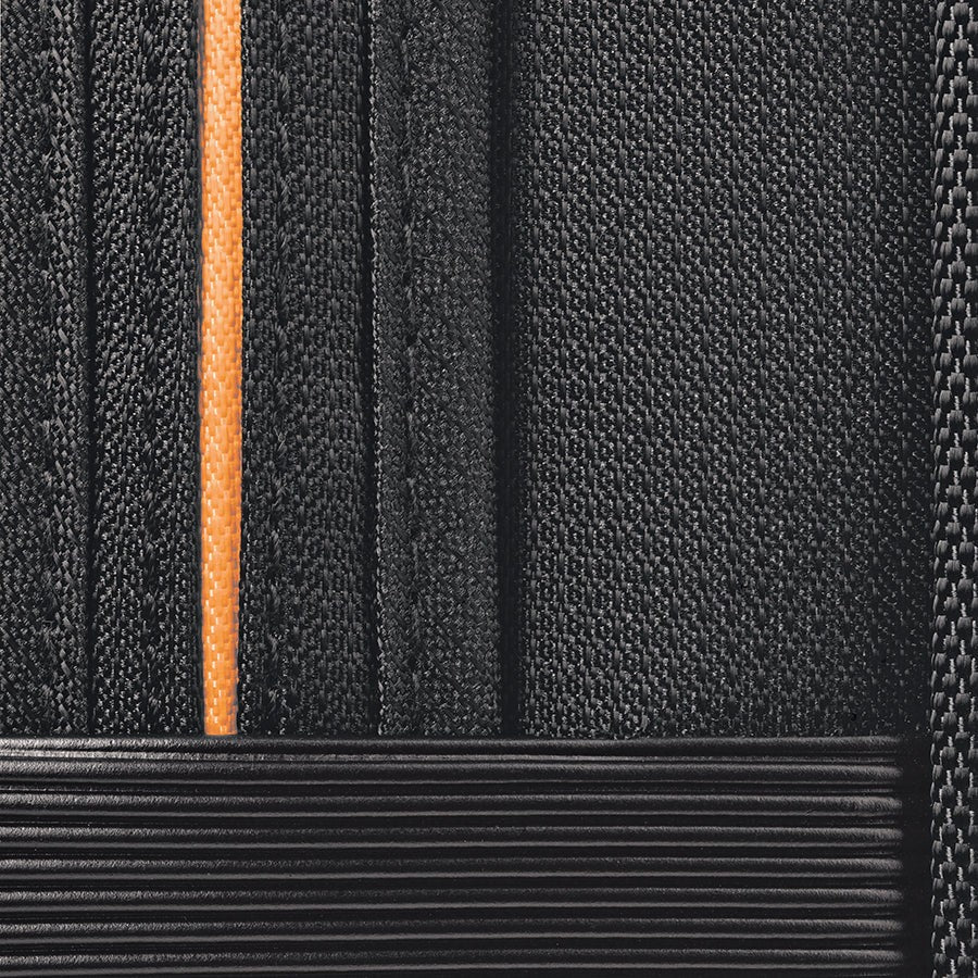 Solo Urban Rolling Overnighter Case in Black