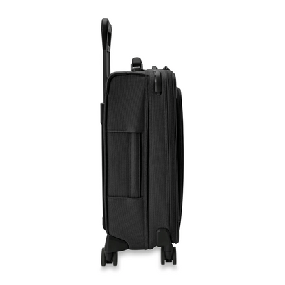 Briggs & Riley Essential 56cm Carry-On Expandable Spinner