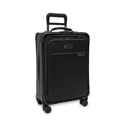 Briggs & Riley Essential 56cm Carry-On Expandable Spinner
