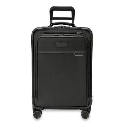 Briggs & Riley Essential 56cm Carry-On Expandable Spinner