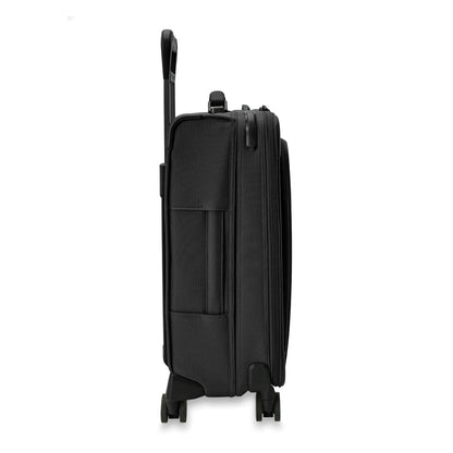 Briggs & Riley Essential 56cm Carry-On Expandable Spinner