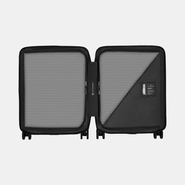 Airox Global Hardside Carry-on